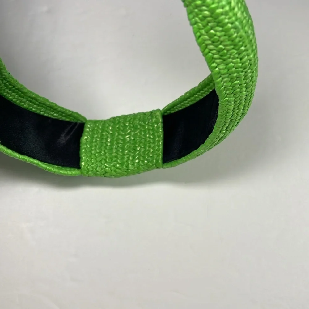 Vibrant Green Woven Headband - Perfect for Any Occasion!